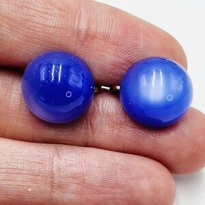 Vintage Blue Round Moonglow Thermoset Button Screw Back Earrings